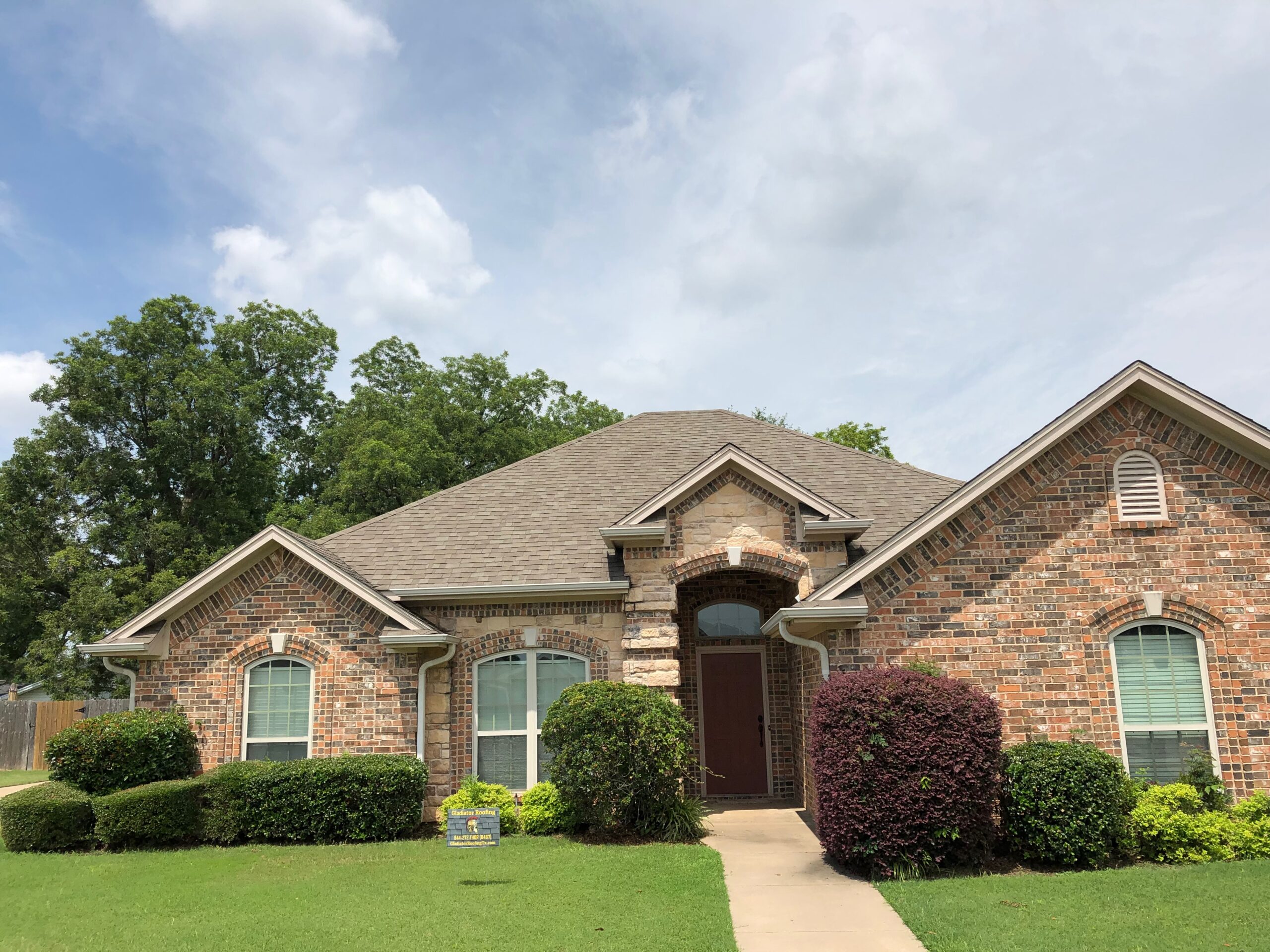 Hondo, TX, residential, brick, house, home, roofing, construction, repair, contractor, professional, company