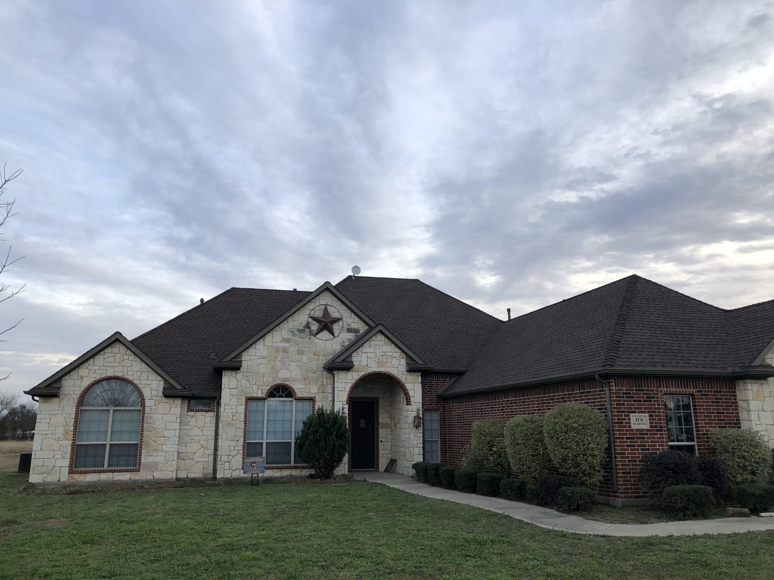 Hondo, TX, construction, photo Bonham, roofing, company, repair